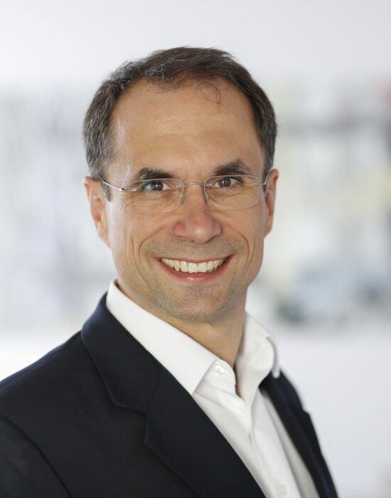 Dr. Gernot A. Overbeck